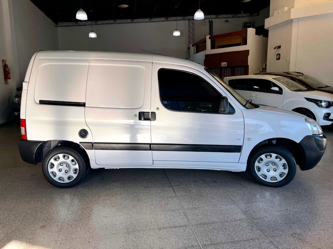 Peugeot Partner Usada Financiado en Córdoba, deRuedas