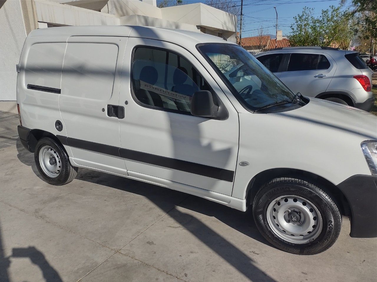 Peugeot Partner Usada en Mendoza, deRuedas