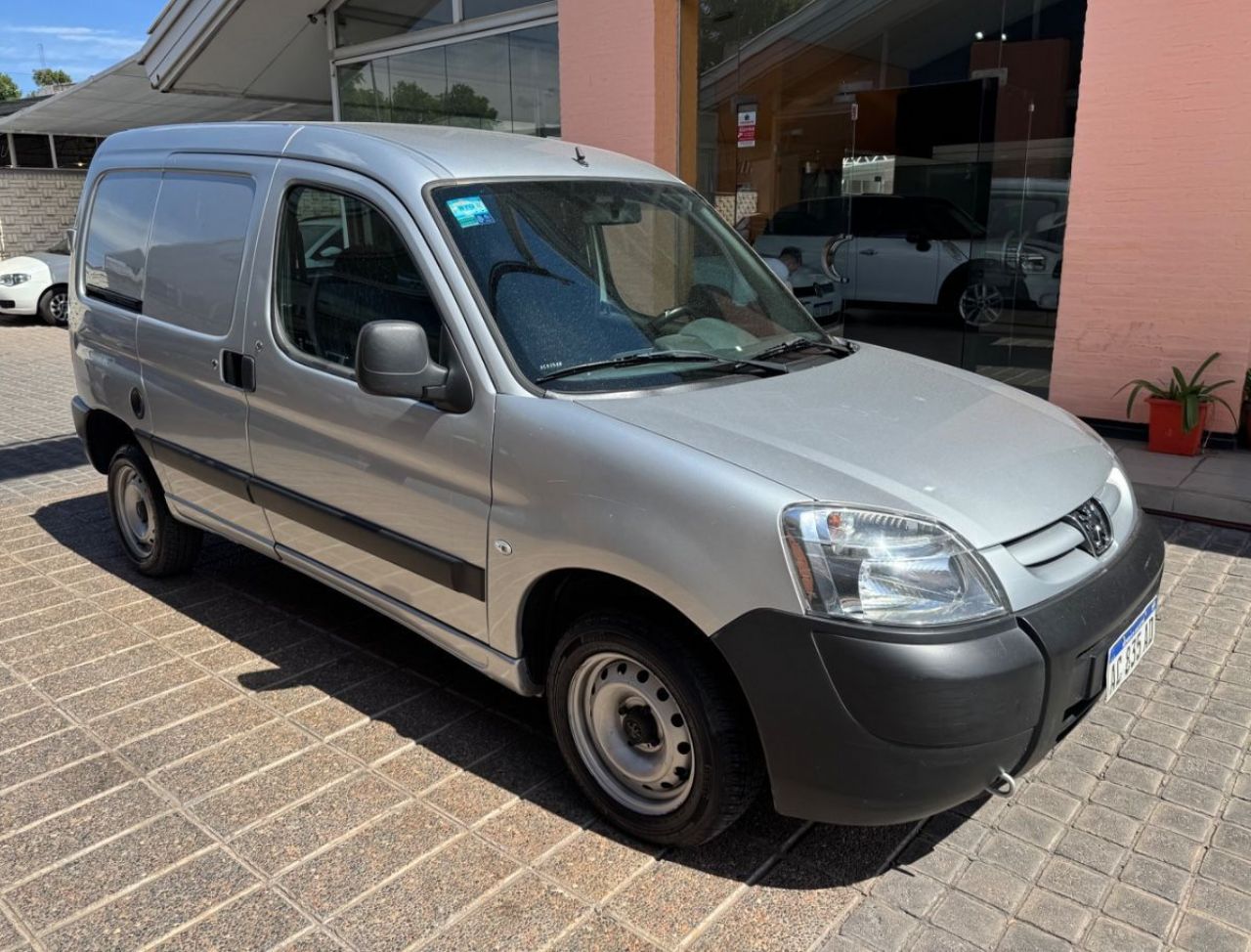 Peugeot Partner Usada Financiado en Mendoza, deRuedas