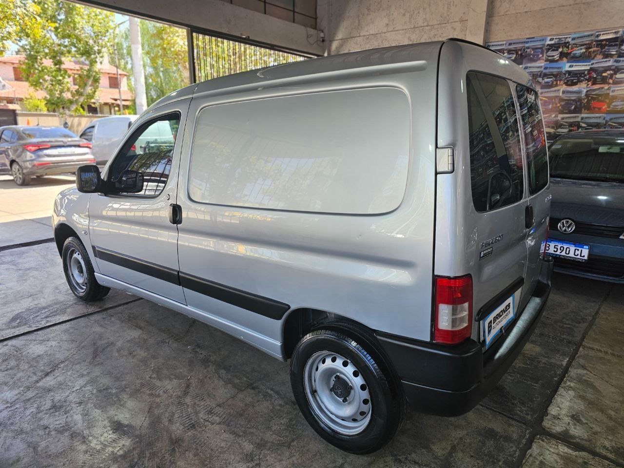 Peugeot Partner Usada en Mendoza, deRuedas