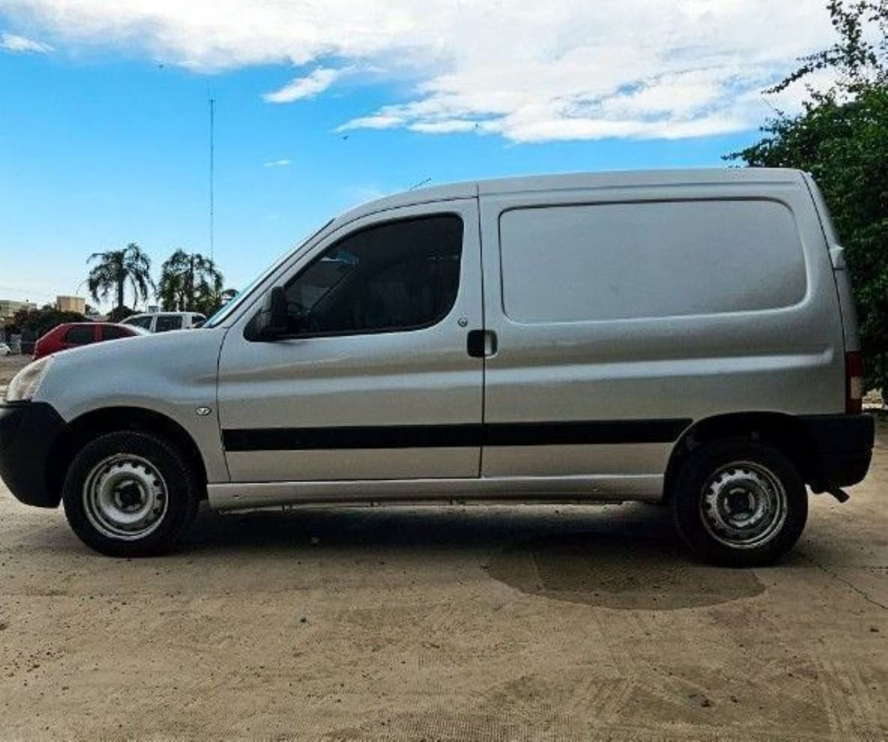 Peugeot Partner Usada Financiado en Córdoba, deRuedas