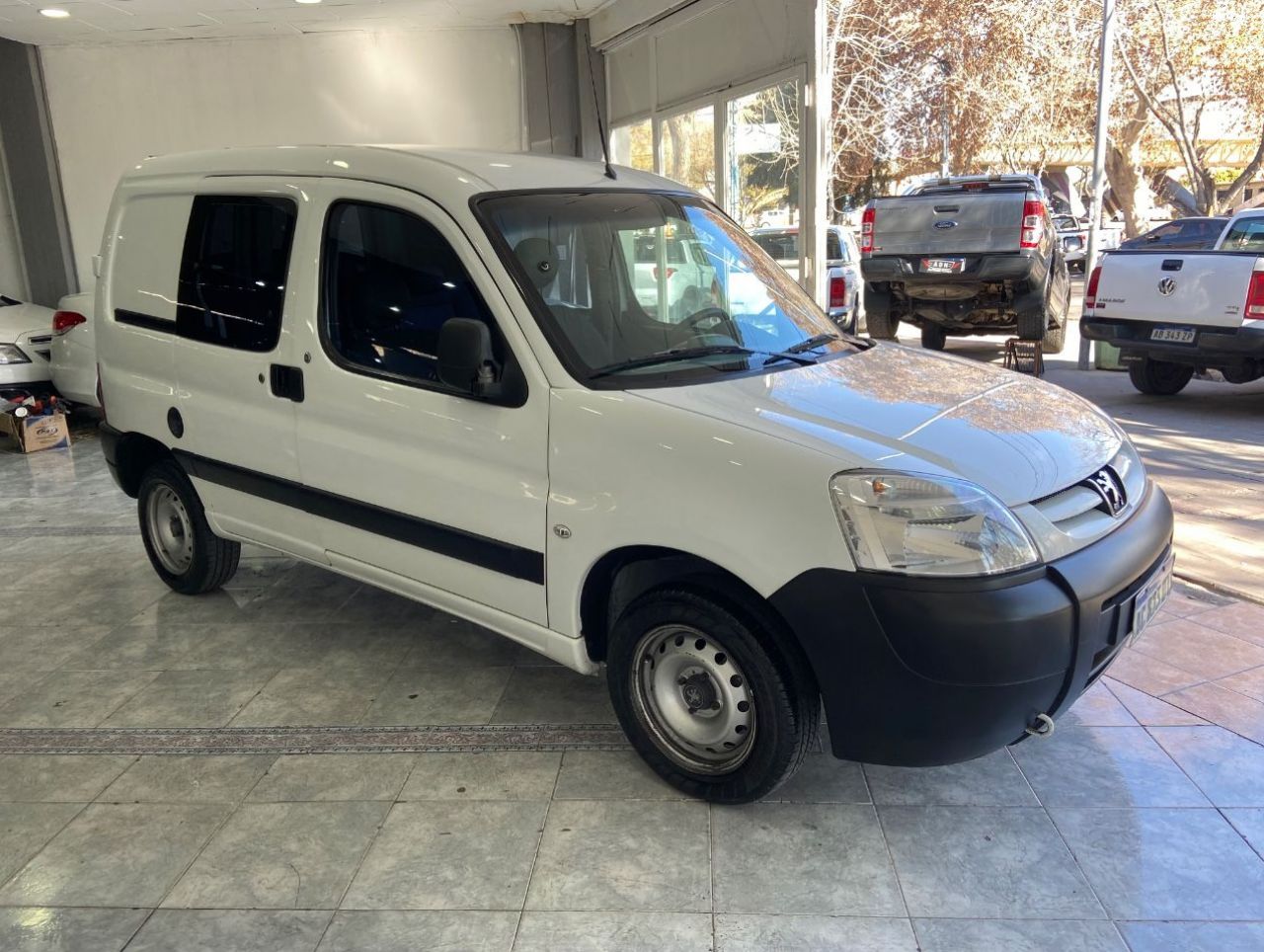 Peugeot Partner Usada en Mendoza, deRuedas