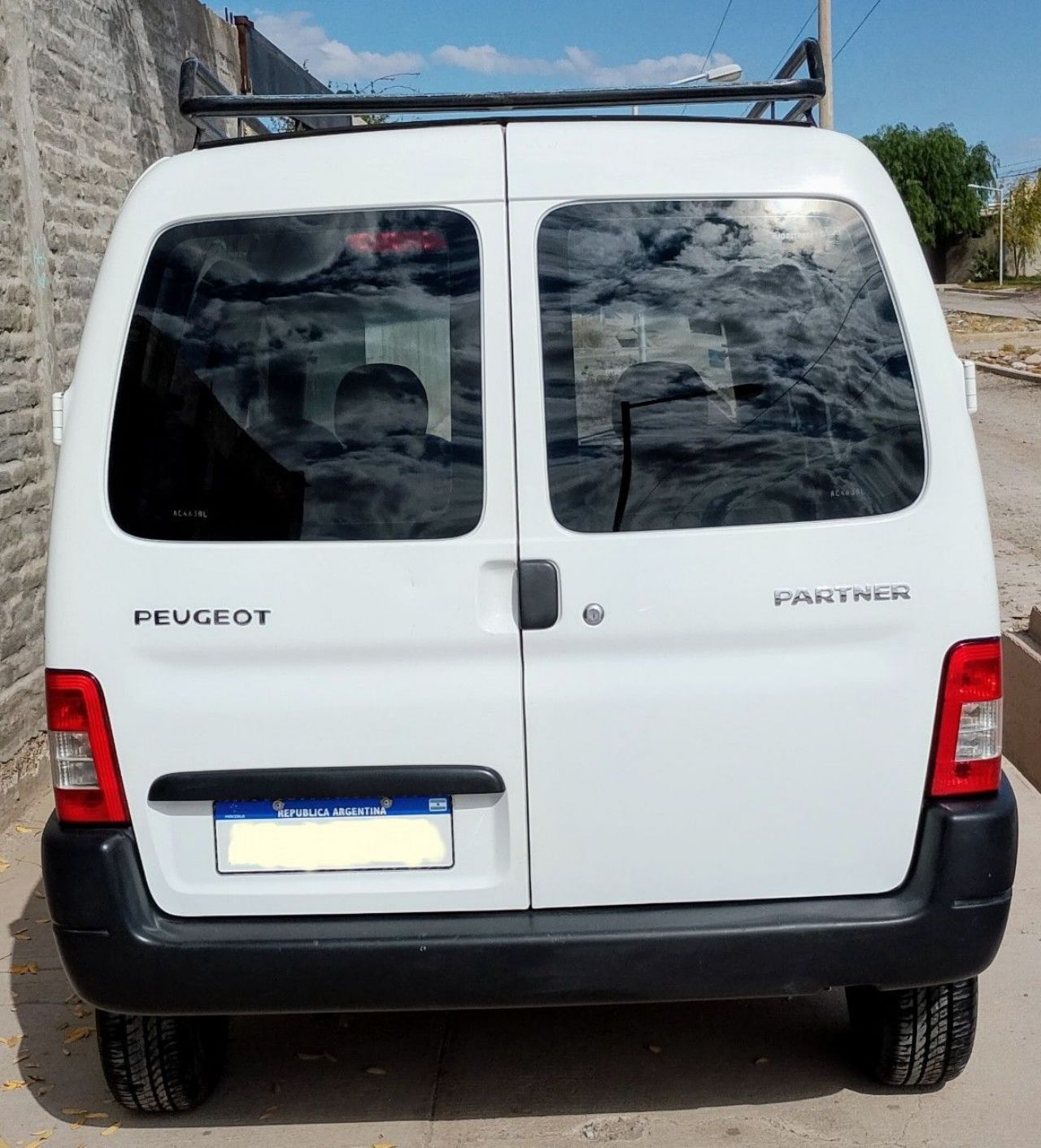 Peugeot Partner Usada en Mendoza, deRuedas