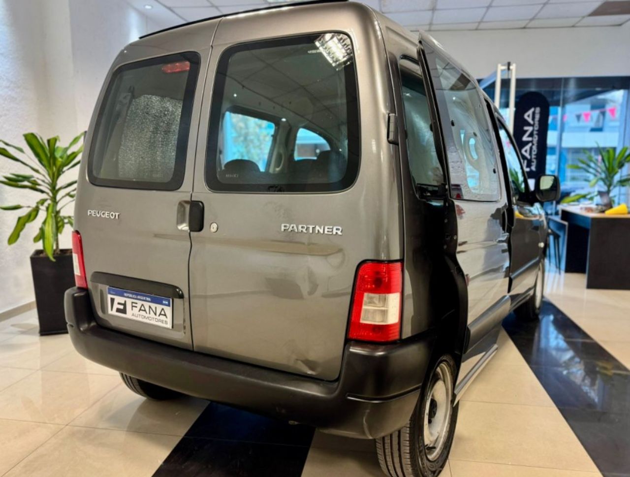 Peugeot Partner Usada Financiado en Mendoza, deRuedas