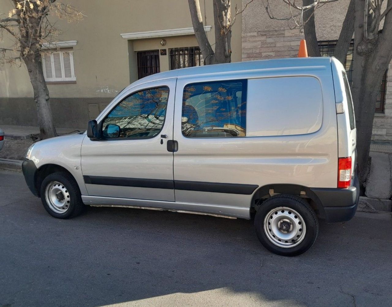 Peugeot Partner Usada en Mendoza, deRuedas