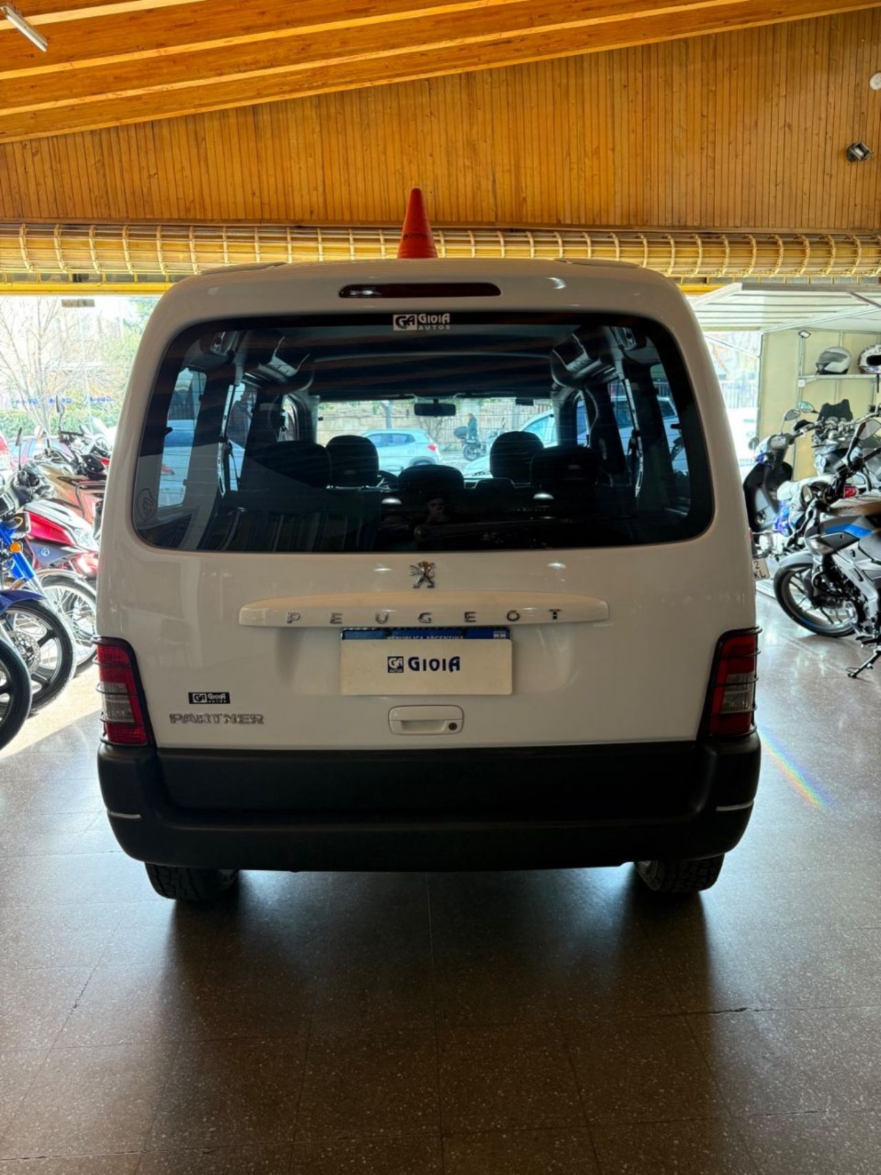 Peugeot Partner Usada Financiado en Mendoza, deRuedas