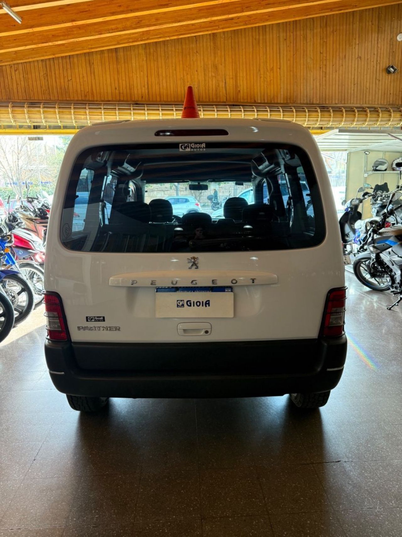 Peugeot Partner Usada Financiado en Mendoza, deRuedas