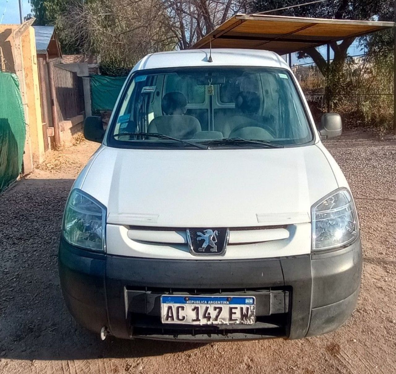 Peugeot Partner Usada en Mendoza, deRuedas