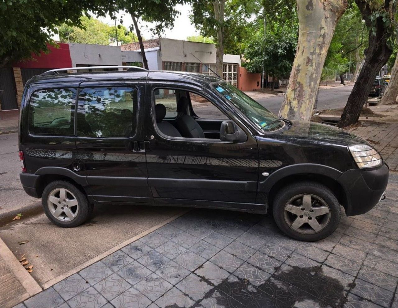 Peugeot Partner Usada en Mendoza, deRuedas
