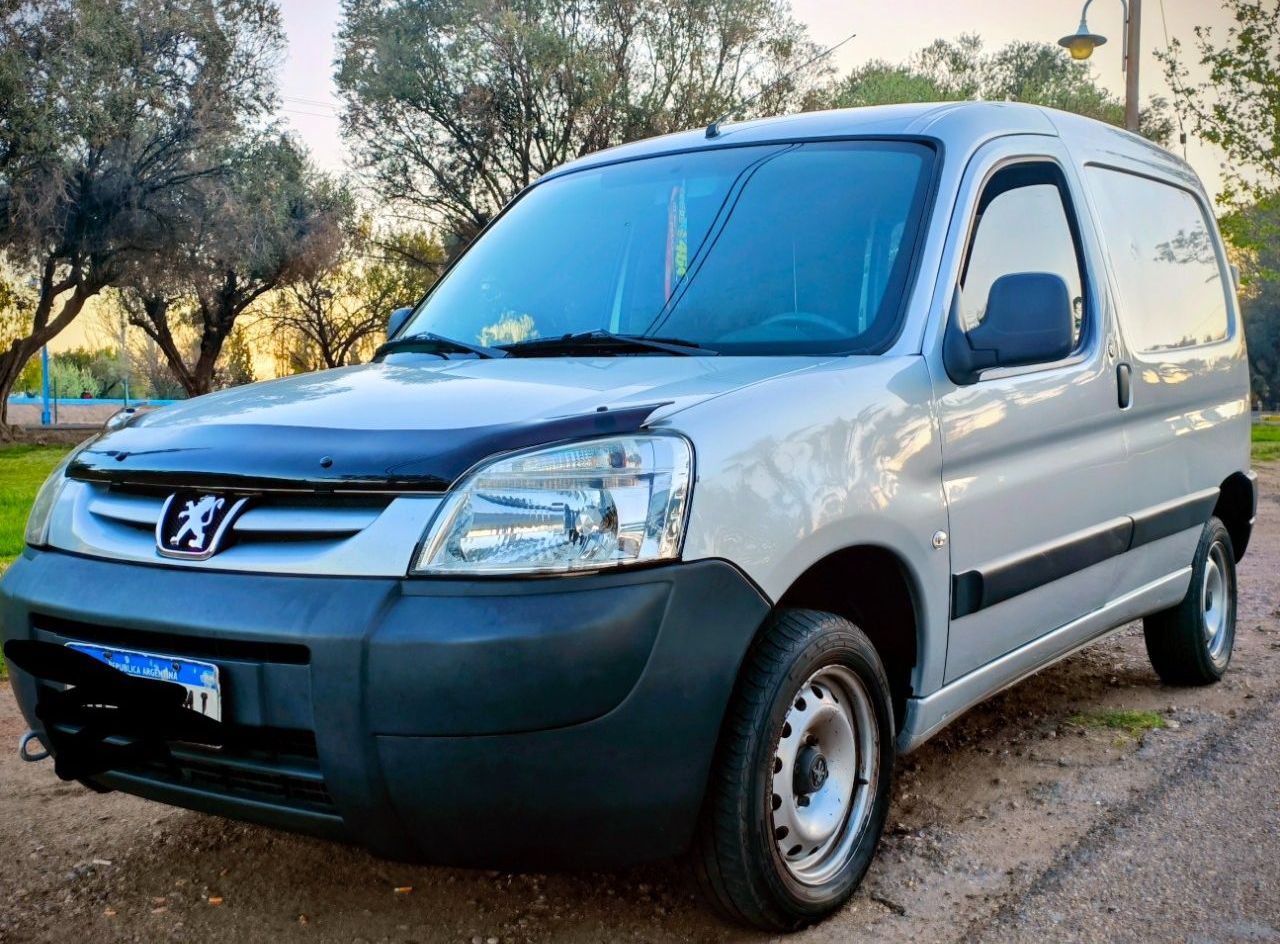 Peugeot Partner Usada en Mendoza, deRuedas