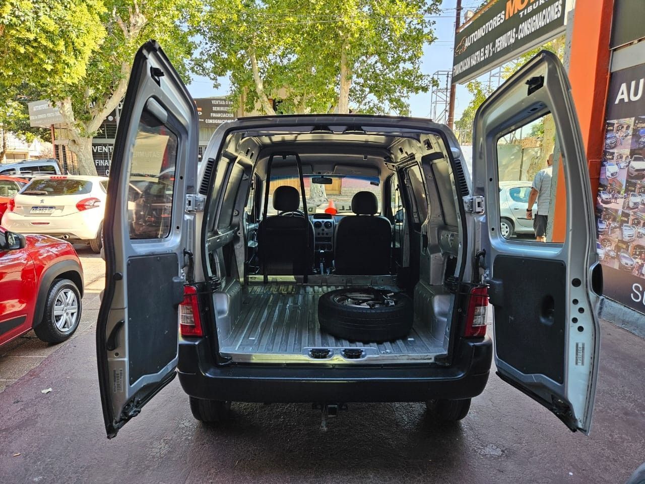 Peugeot Partner Usada en Mendoza, deRuedas