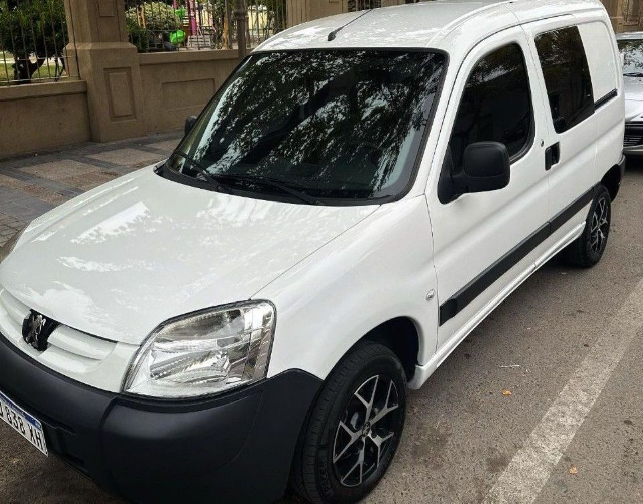 Peugeot Partner Usada en Mendoza, deRuedas