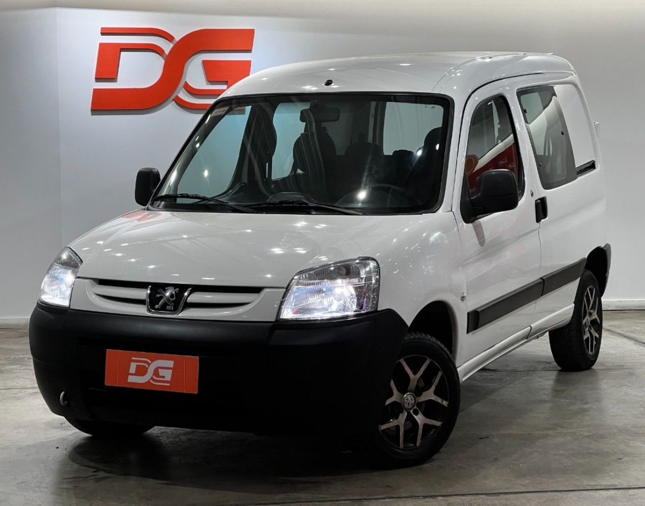 Peugeot Partner Usada Financiado en Córdoba, deRuedas