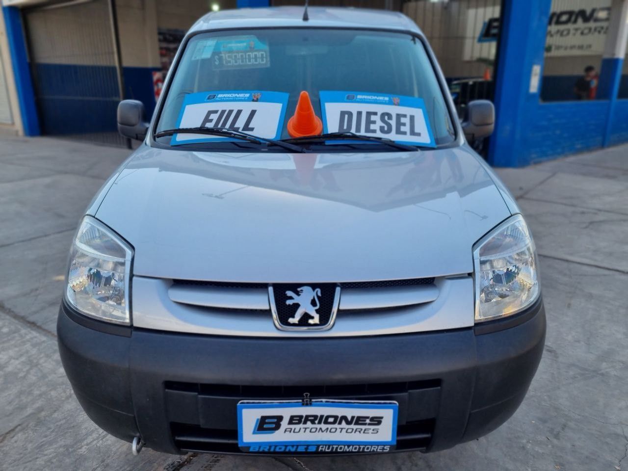 Peugeot Partner Usada en Mendoza, deRuedas