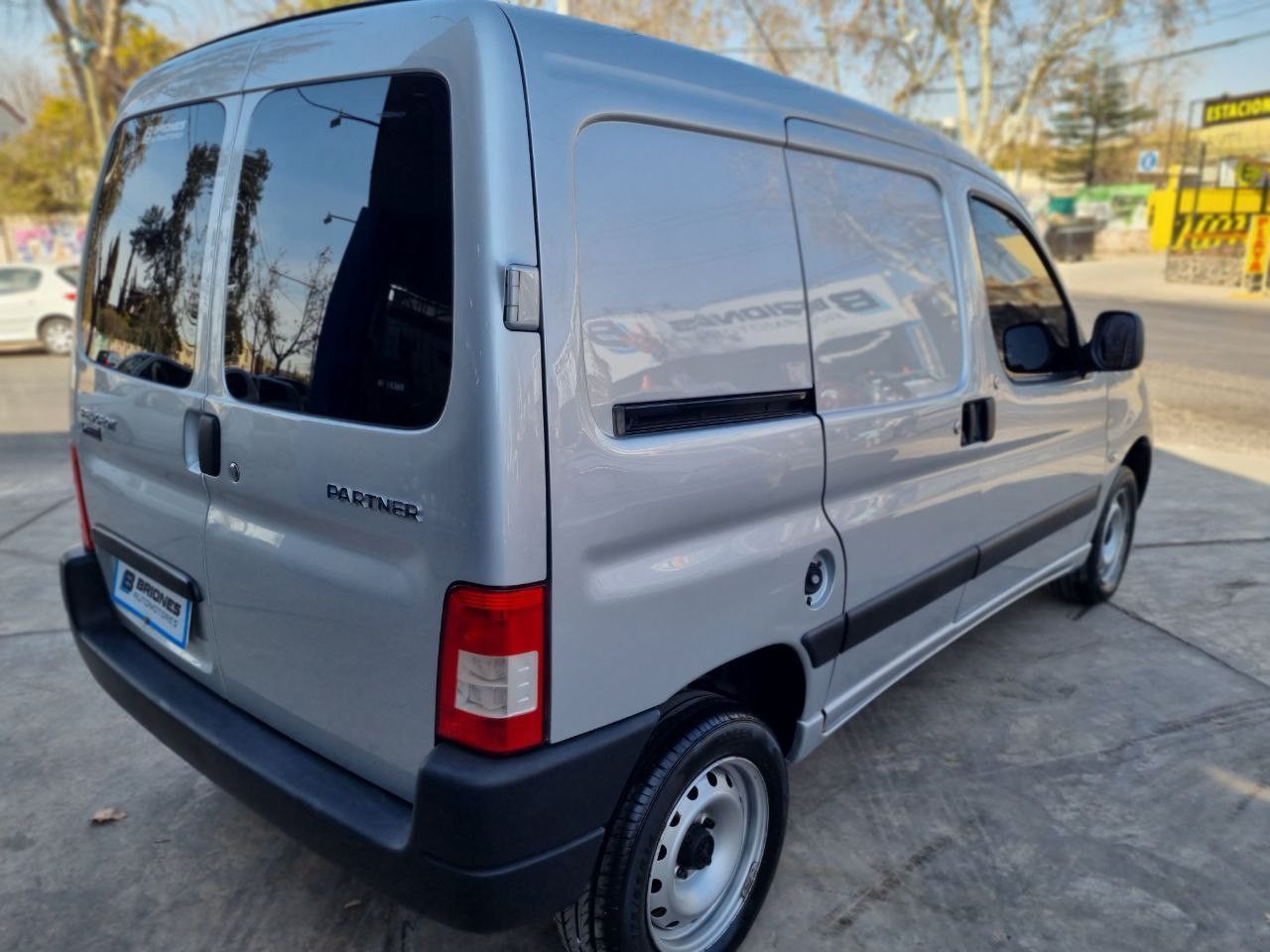 Peugeot Partner Usada en Mendoza, deRuedas