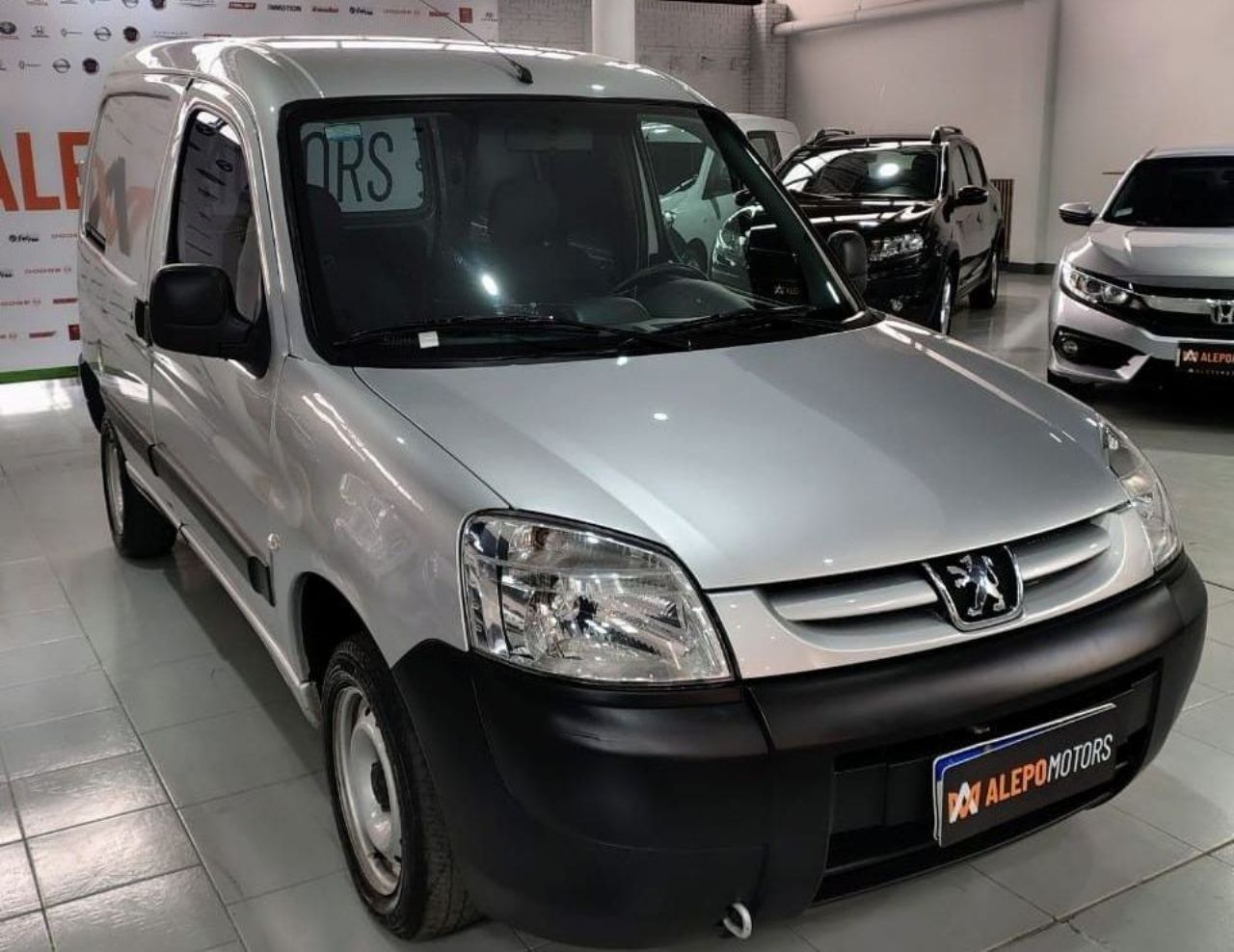 Peugeot Partner Usada Financiado en Mendoza, deRuedas