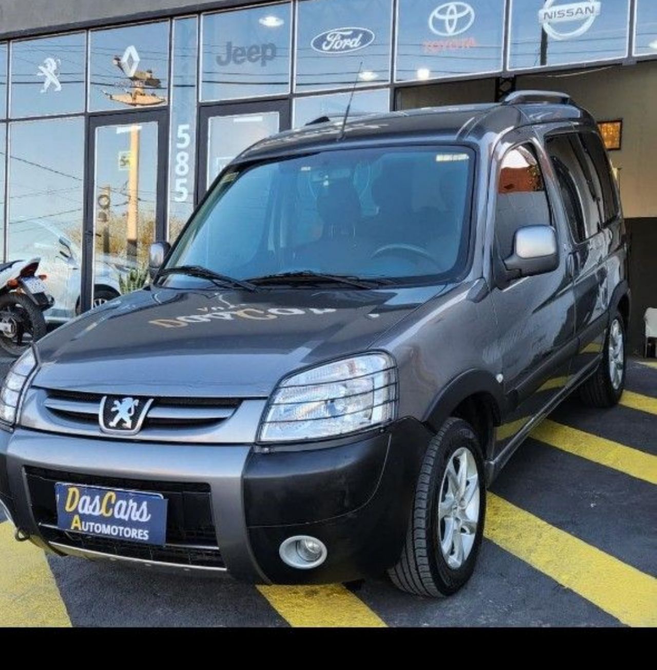 Peugeot Partner Usada Financiado en Córdoba, deRuedas