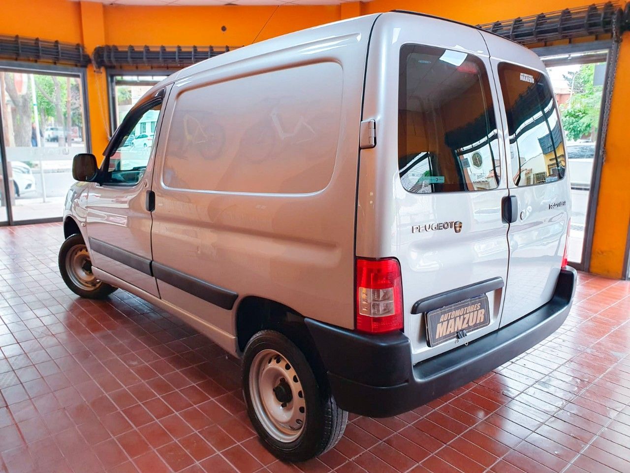 Peugeot Partner Usada en Mendoza, deRuedas