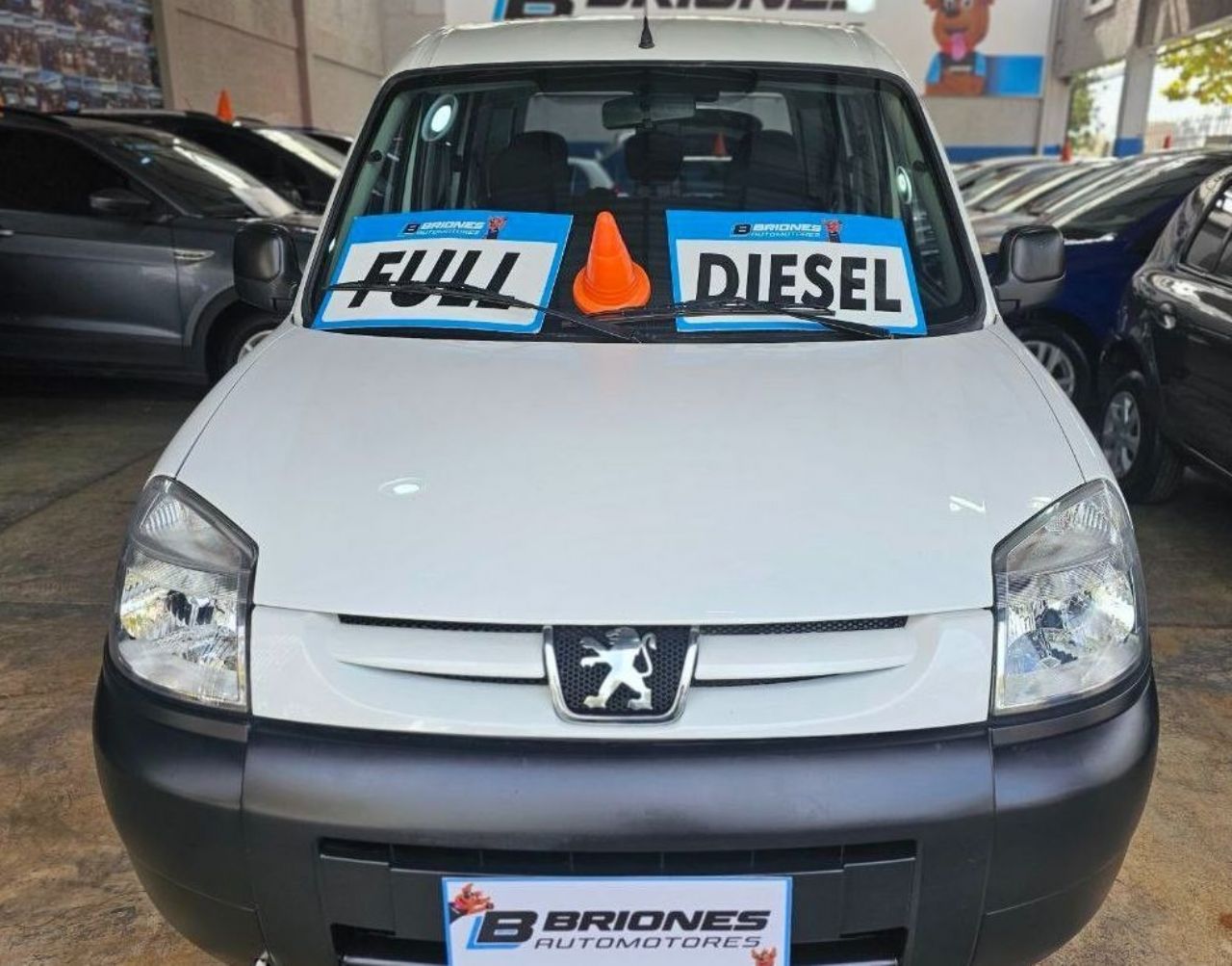 Peugeot Partner Usada en Mendoza, deRuedas