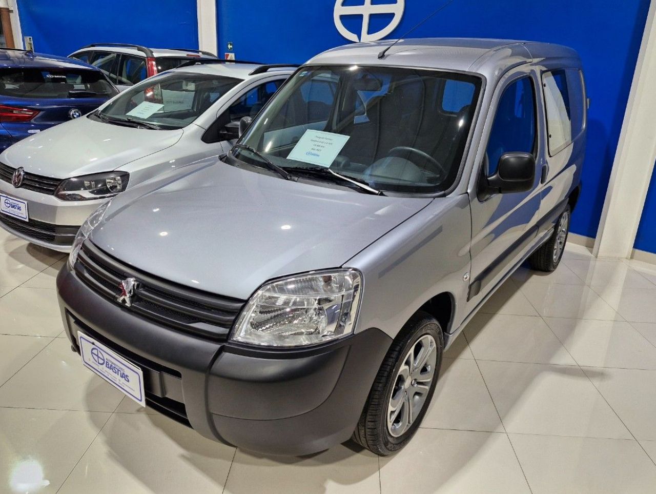 Peugeot Partner Usada Financiado en Mendoza, deRuedas