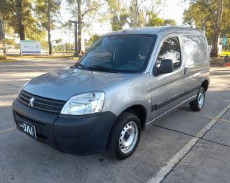 Peugeot Partner Usada en Córdoba Financiado
