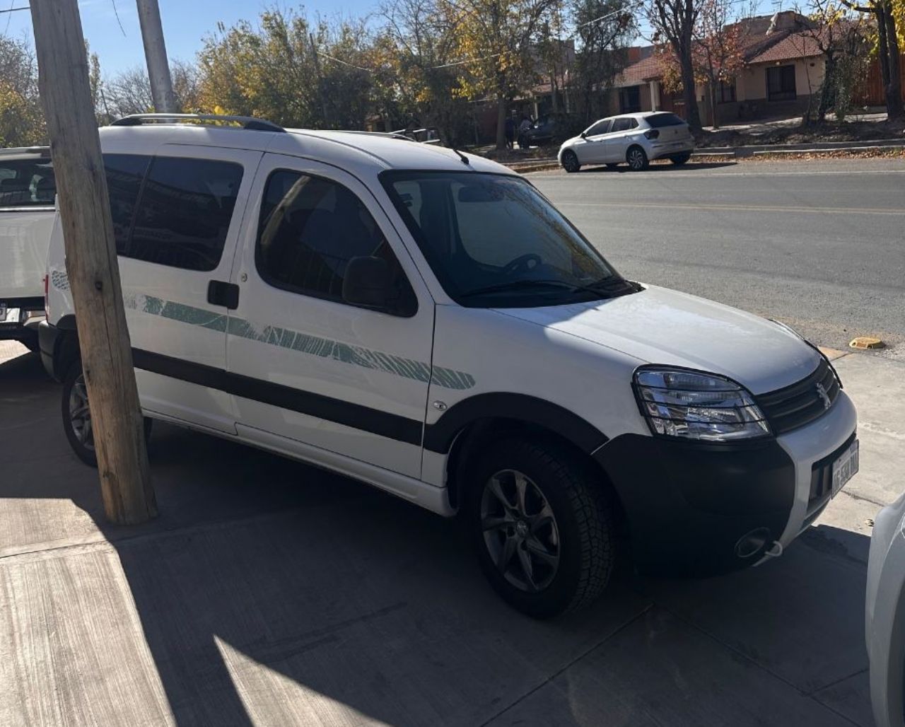 Peugeot Partner Usada Financiado en Mendoza, deRuedas