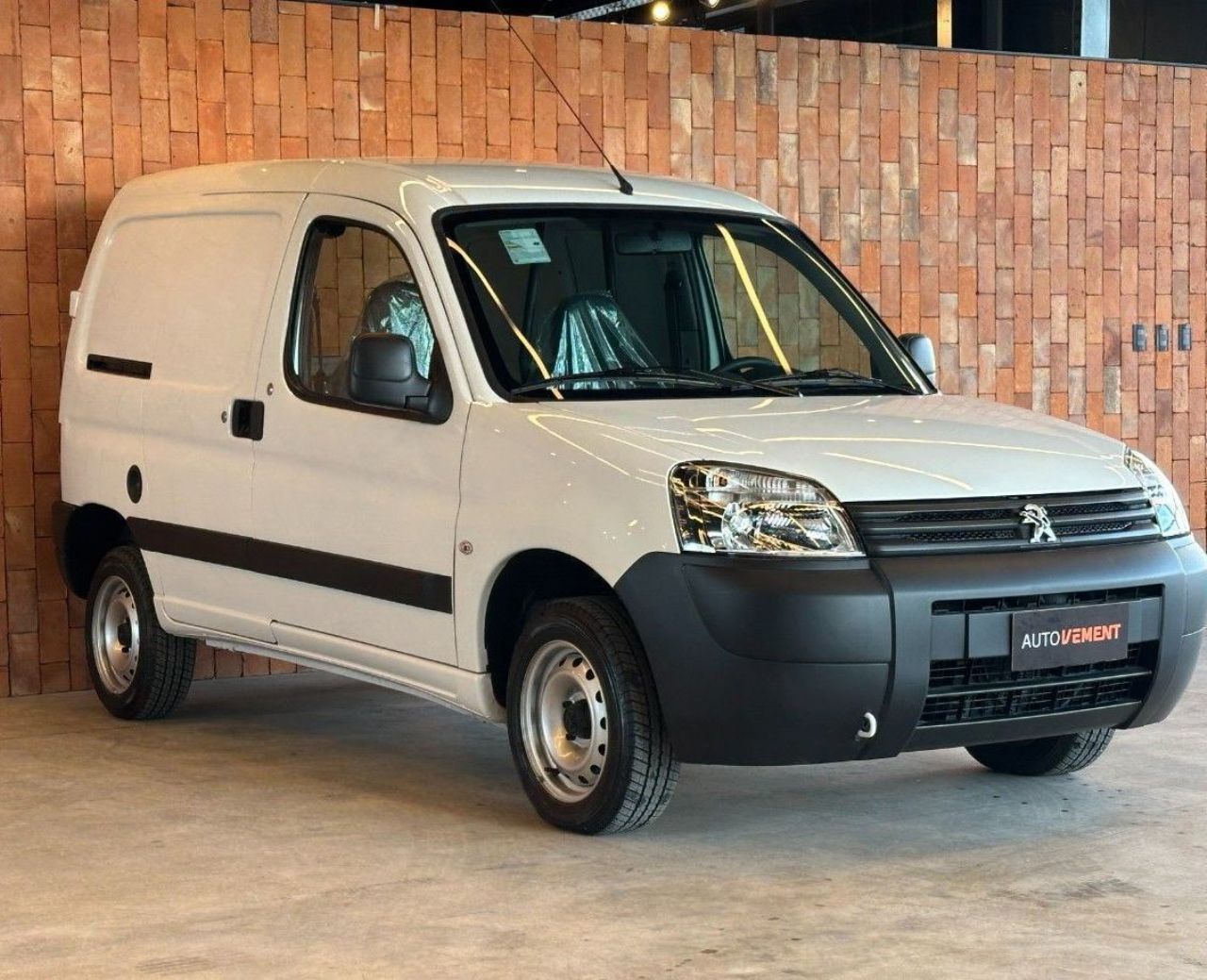 Peugeot Partner Nueva en Córdoba, deRuedas