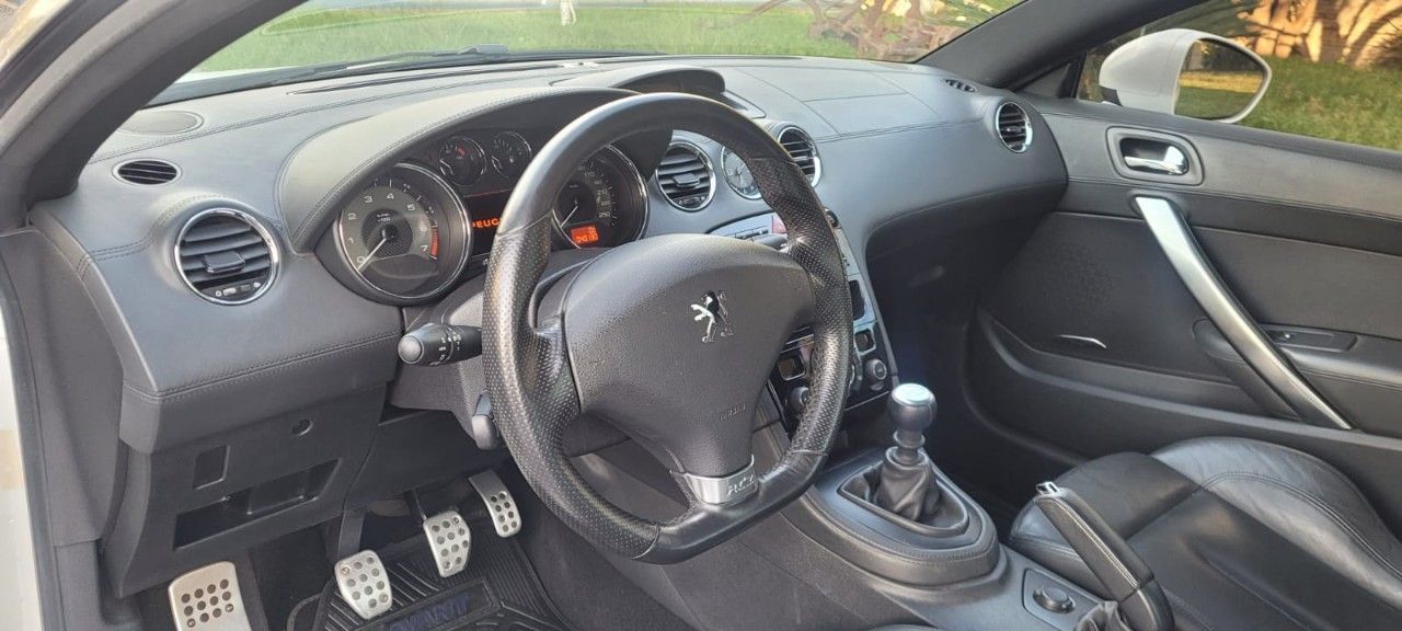 Peugeot RCZ Usado en Córdoba, deRuedas
