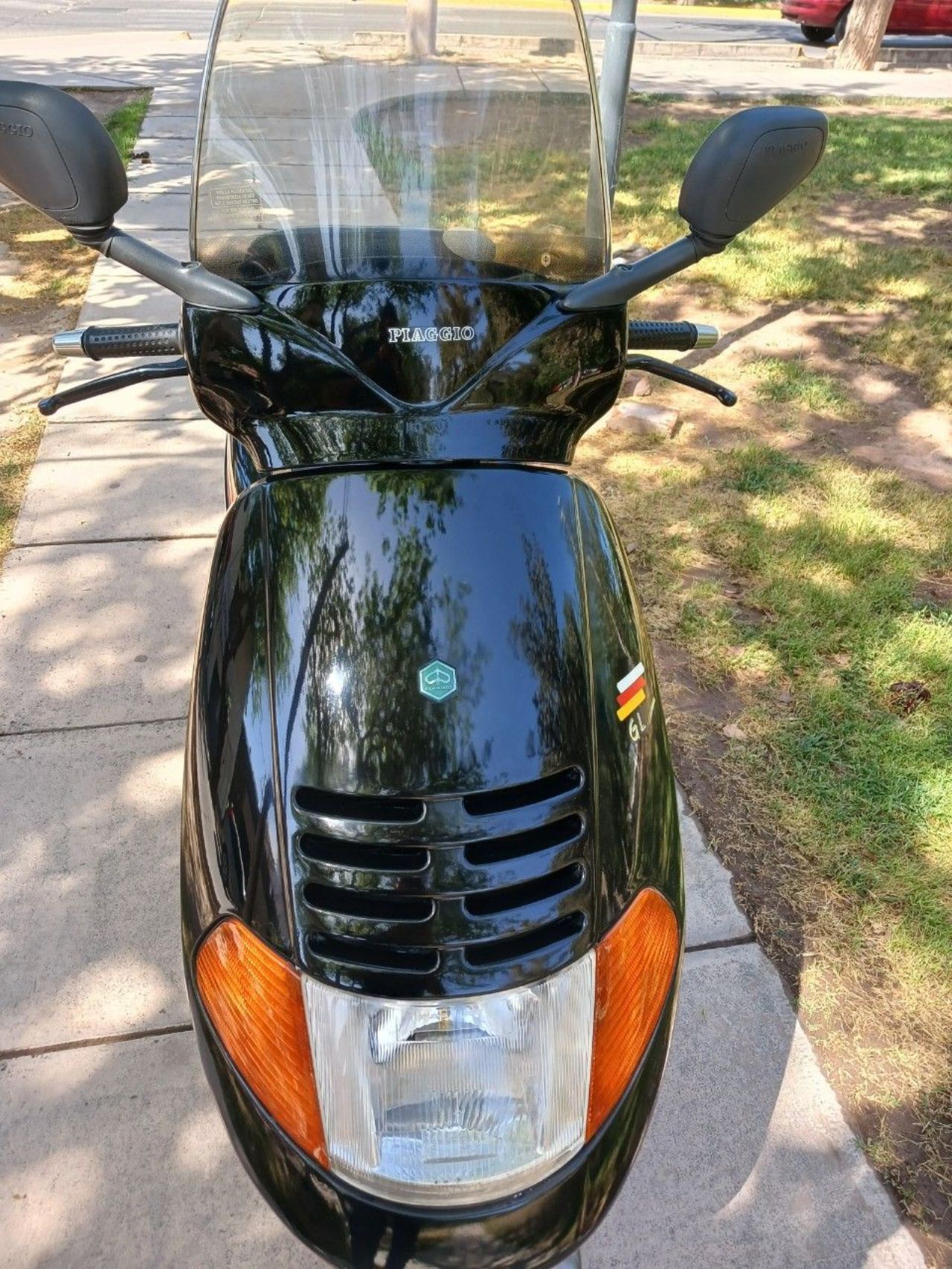 Piaggio Hexagon Usada en Mendoza, deRuedas