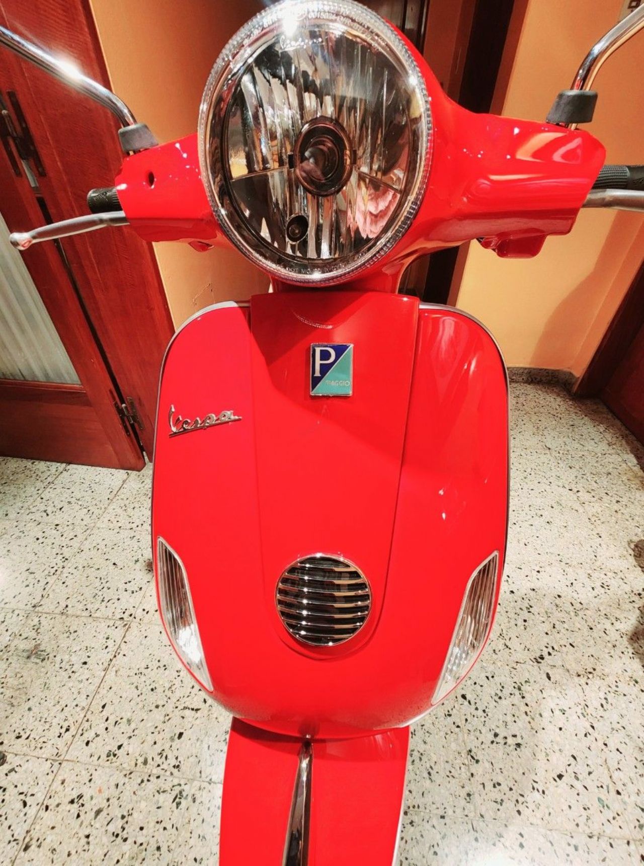 Piaggio Vespa Usada en San Juan, deRuedas
