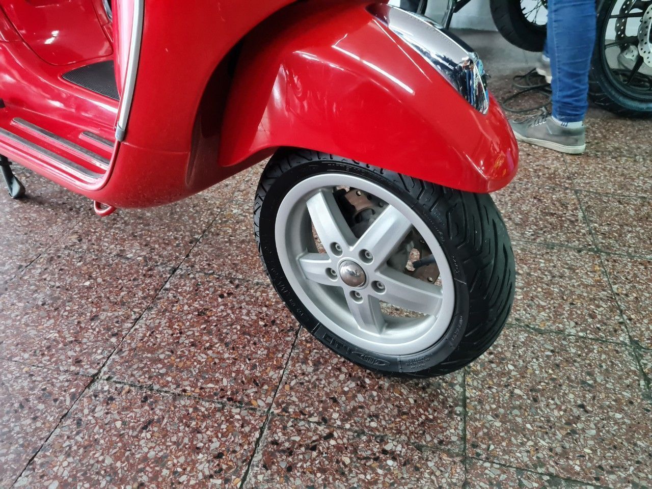 Piaggio Vespa Usada en Mendoza, deRuedas