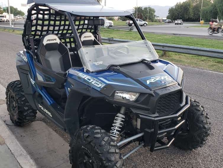 Polaris RZR Usado en San Juan, deRuedas