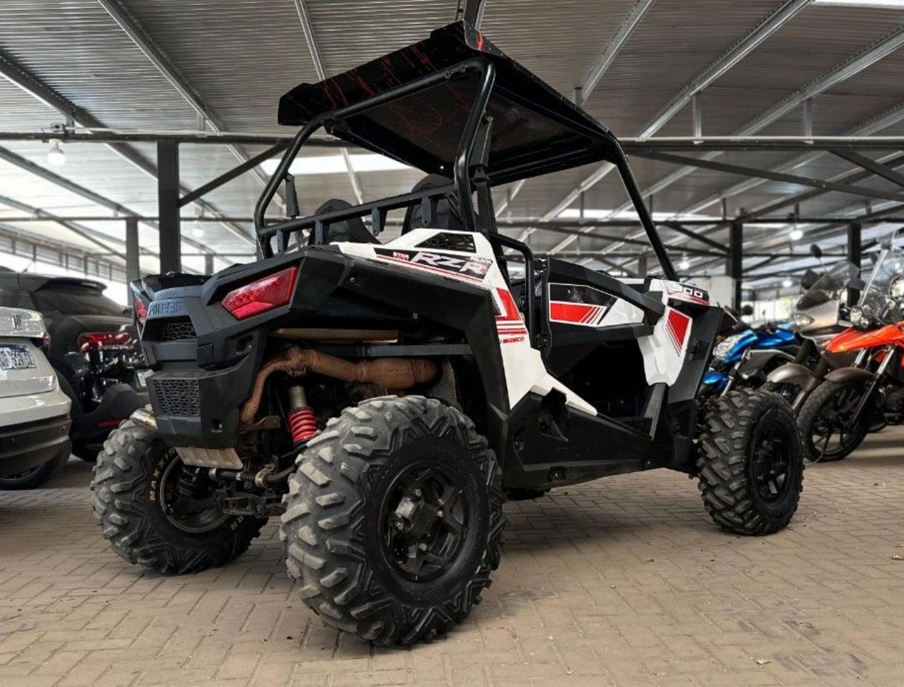 Polaris RZR Usado en Córdoba, deRuedas