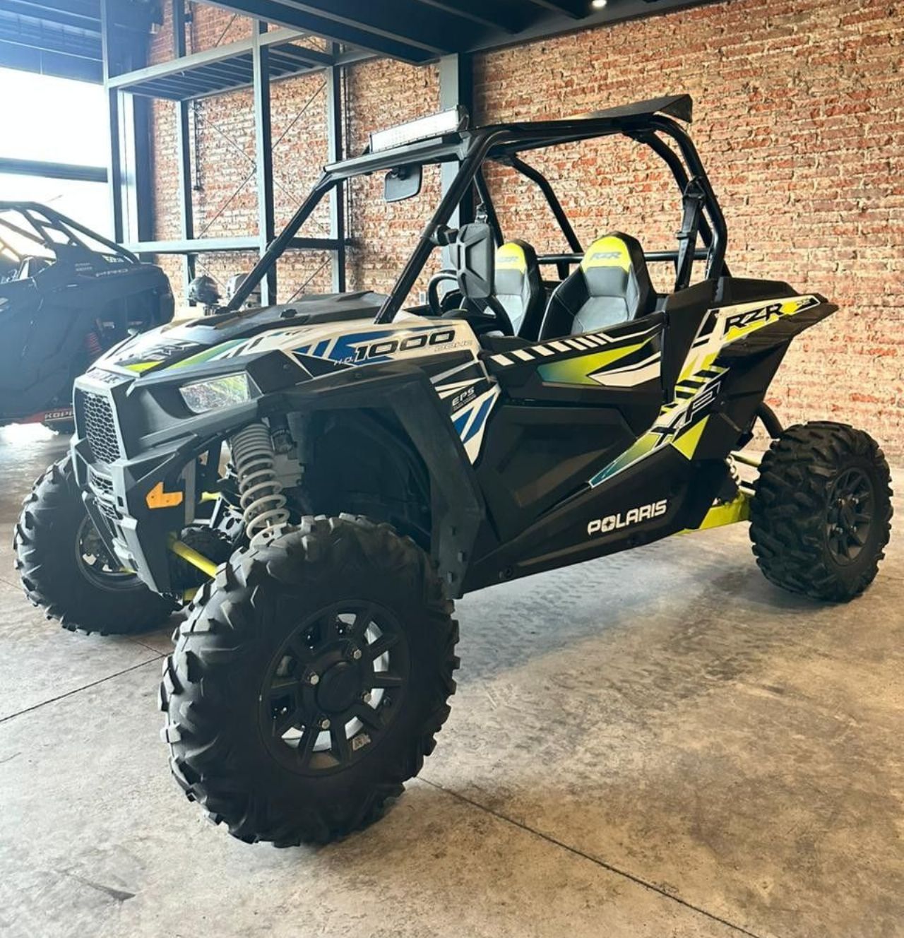 Polaris RZR Usado en Mendoza, deRuedas