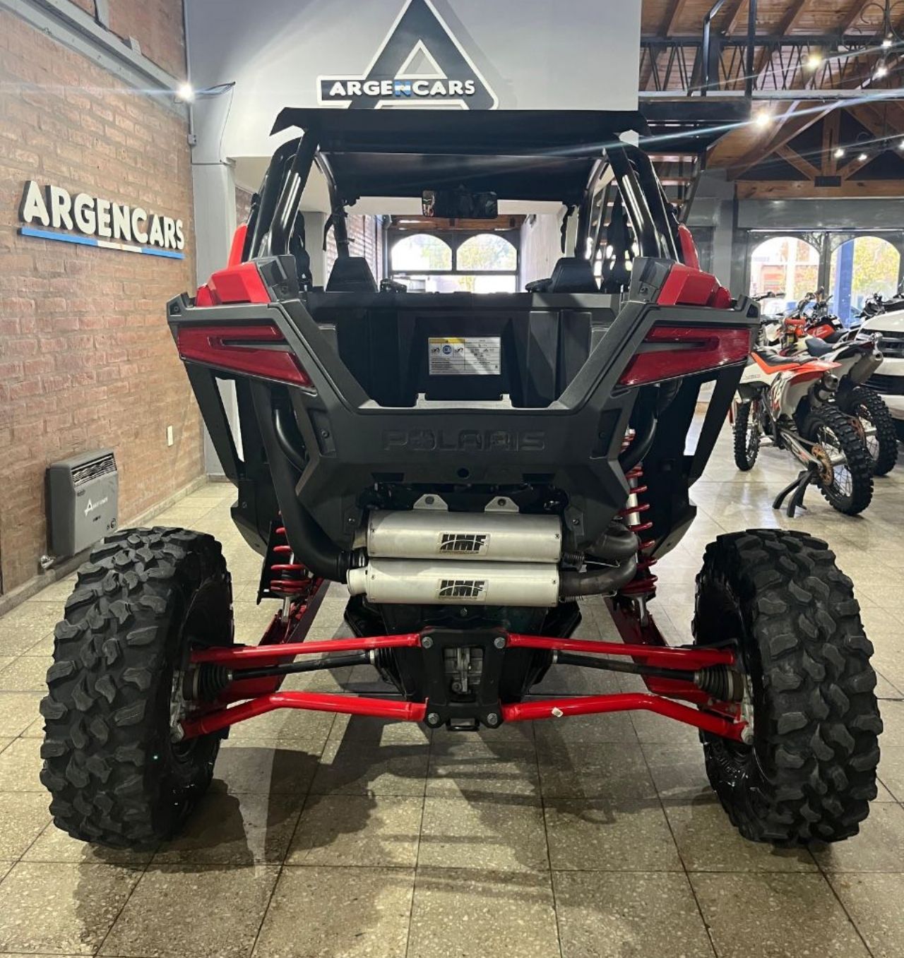 Polaris RZR Usado en San Juan, deRuedas
