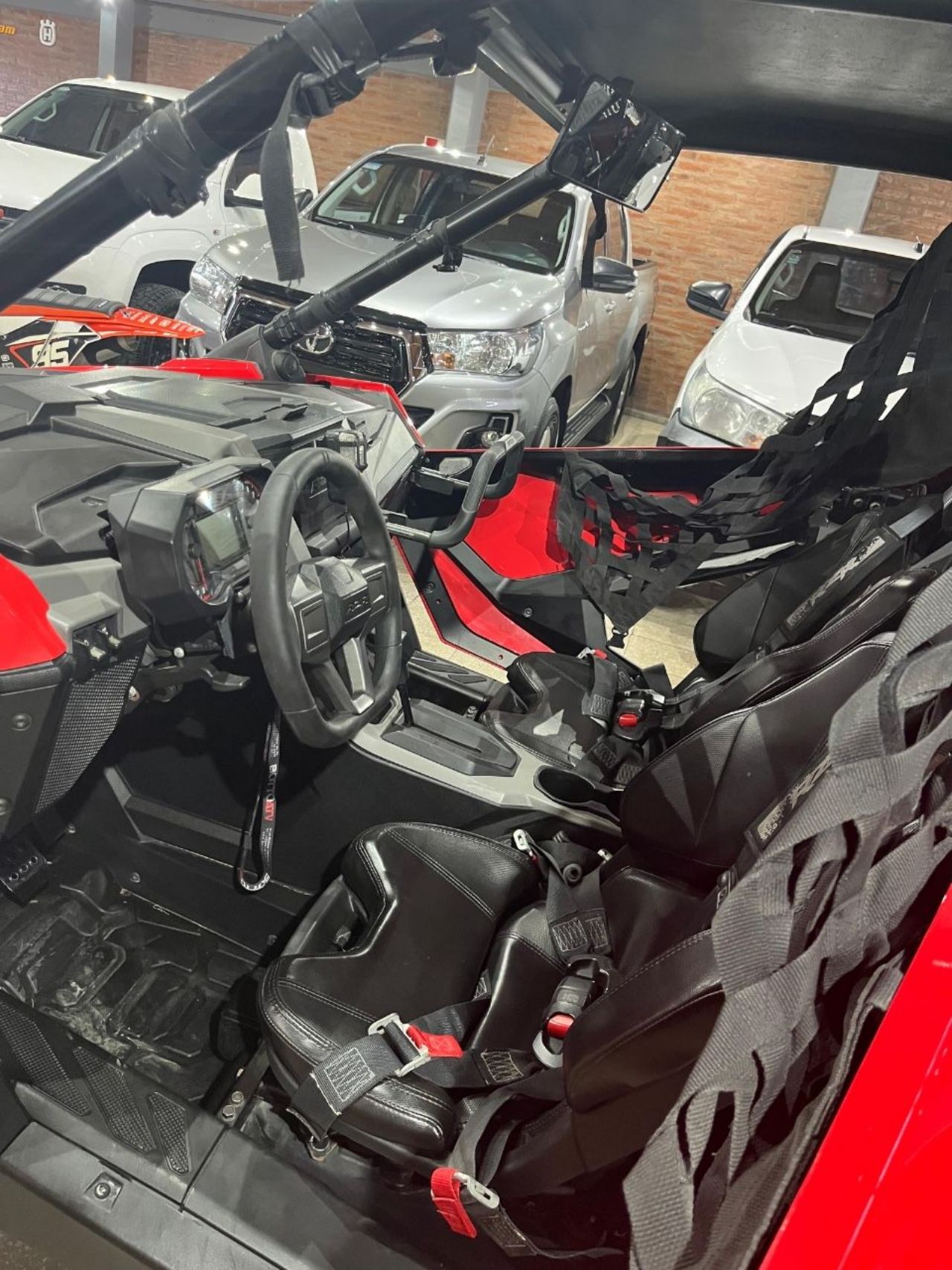 Polaris RZR Usado en San Juan, deRuedas