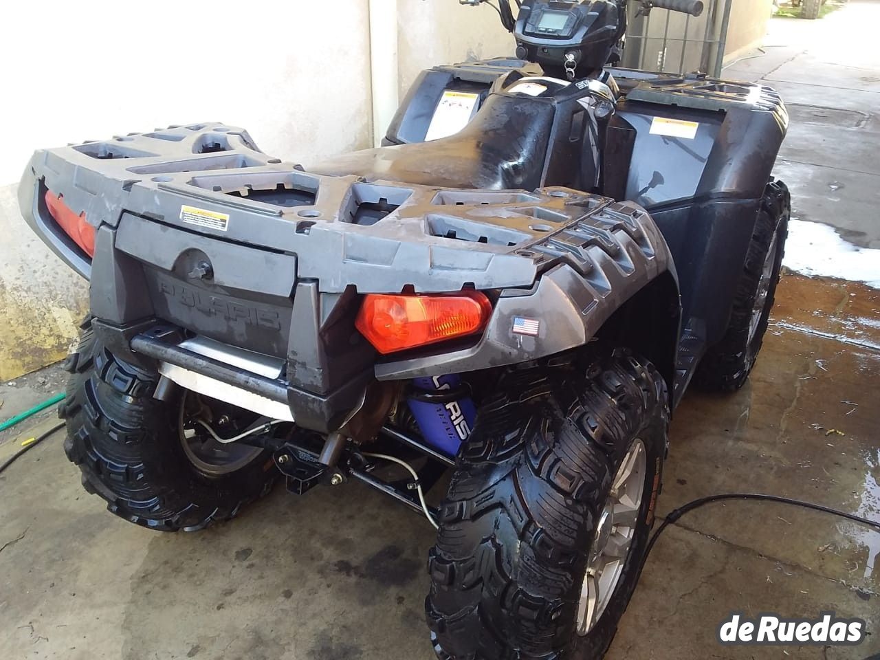 Polaris Sportsman Usado en San Juan, deRuedas