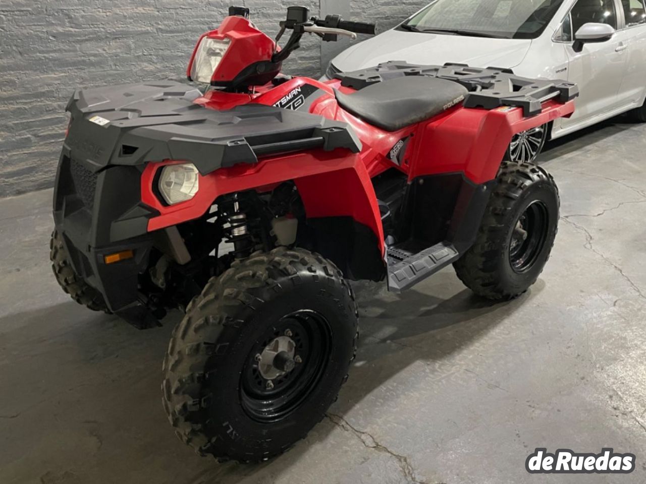 Polaris Sportsman Usado en San Juan, deRuedas