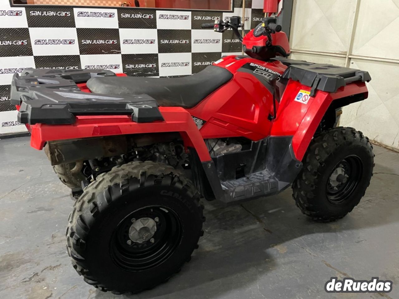 Polaris Sportsman Usado en San Juan, deRuedas