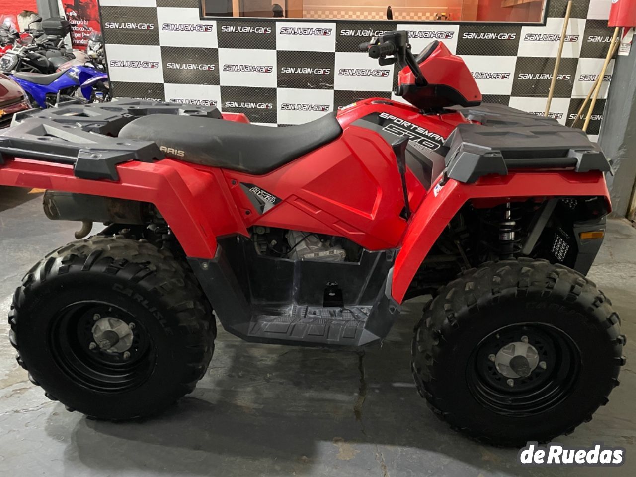 Polaris Sportsman Usado en San Juan, deRuedas