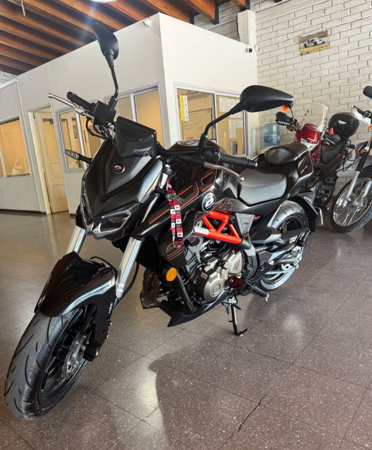 QJMotor SRK Usada Financiado en Mendoza, deRuedas
