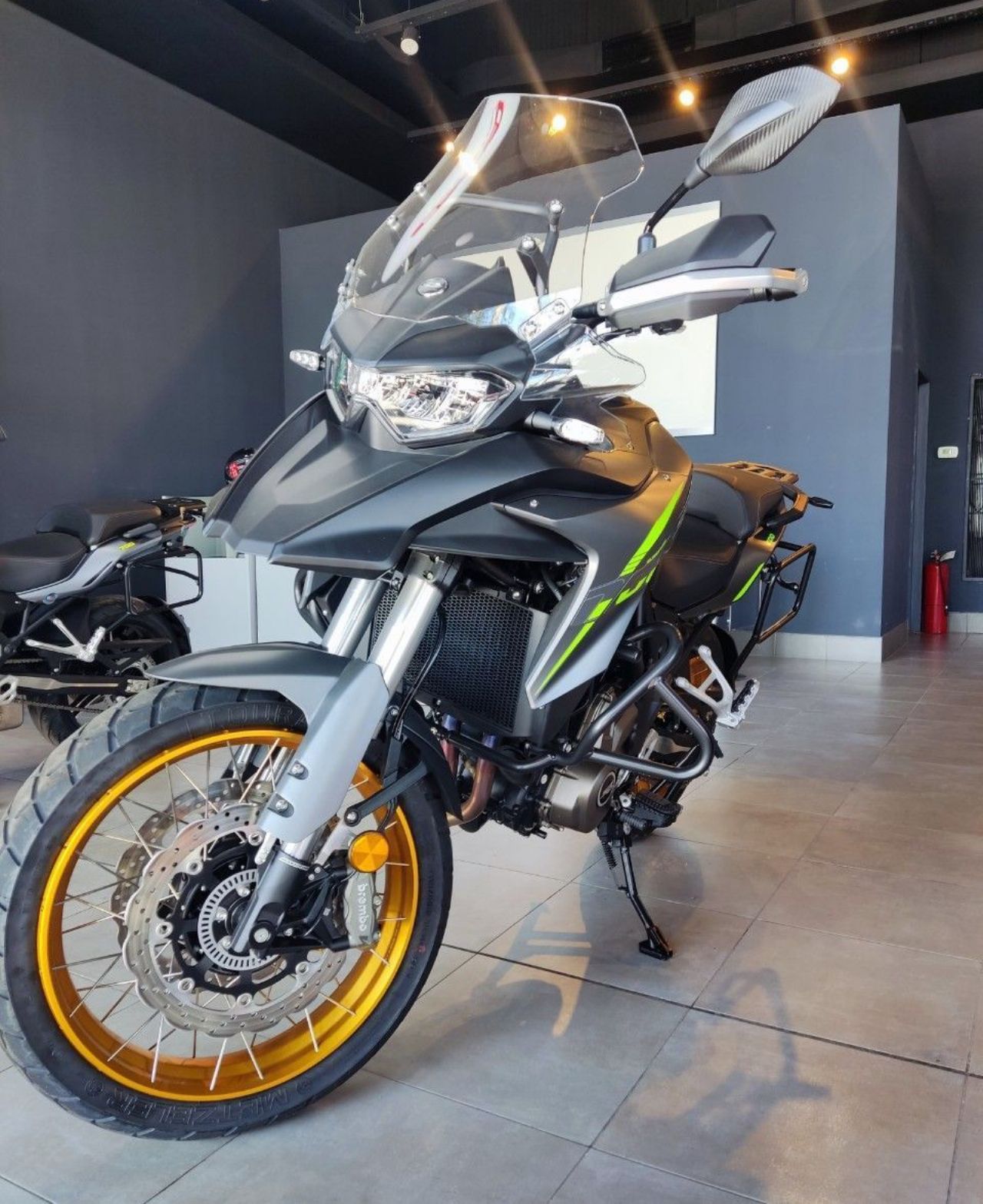 QJMotor SRT Nueva en Mendoza, deRuedas