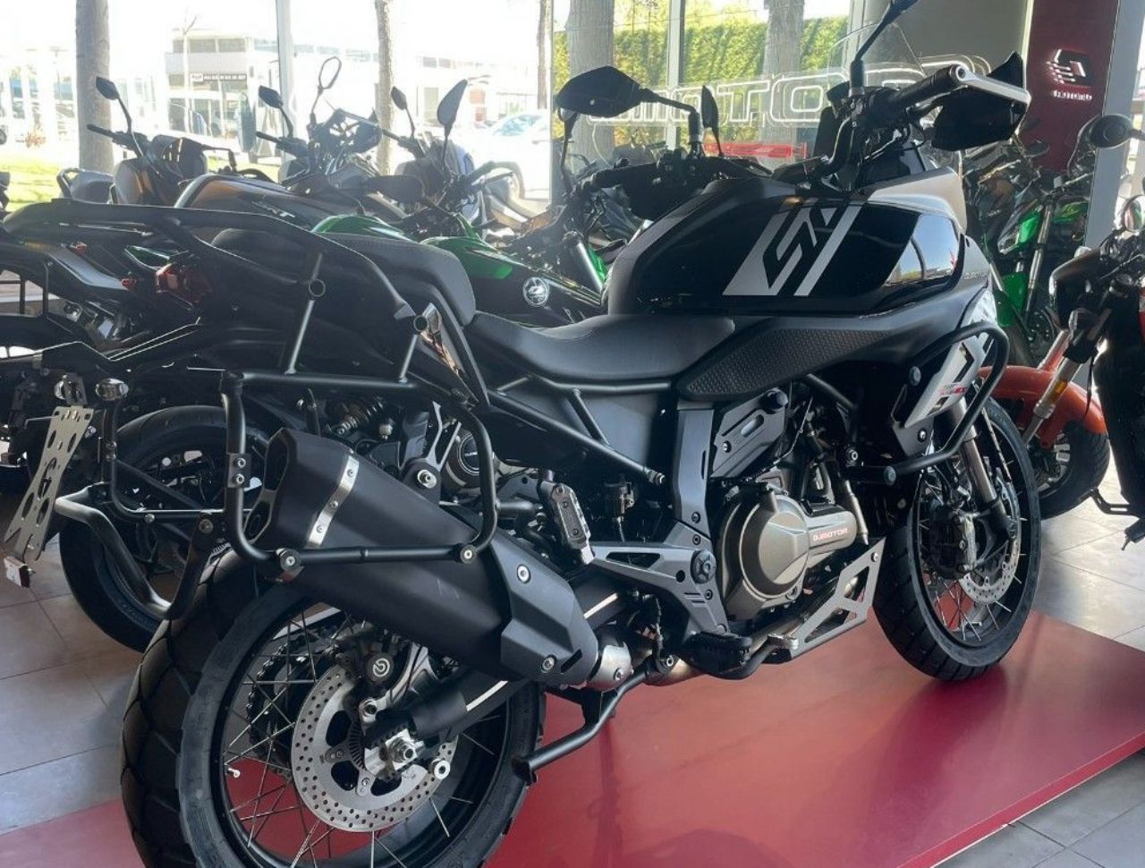 Qjmotor SRT Nueva en Mendoza, deRuedas