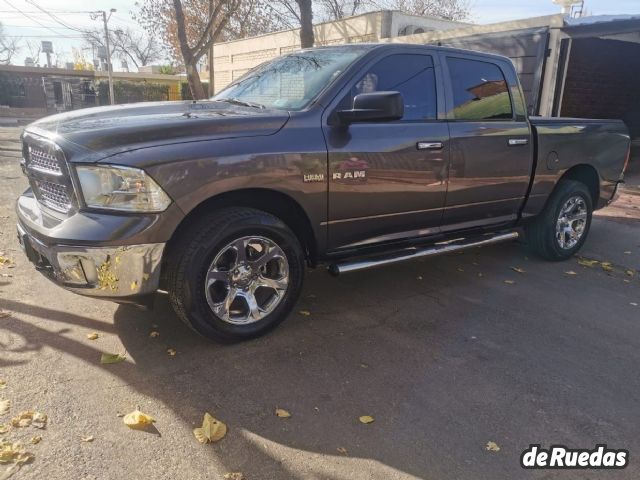 RAM 1500 Usada en Mendoza, deRuedas