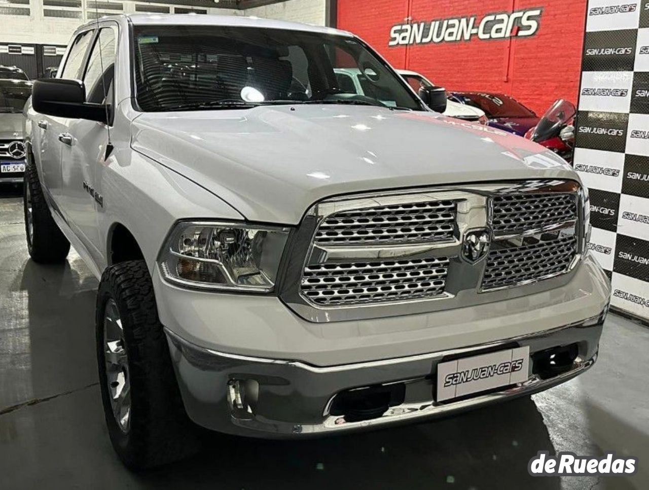 RAM 1500 Usada en San Juan, deRuedas