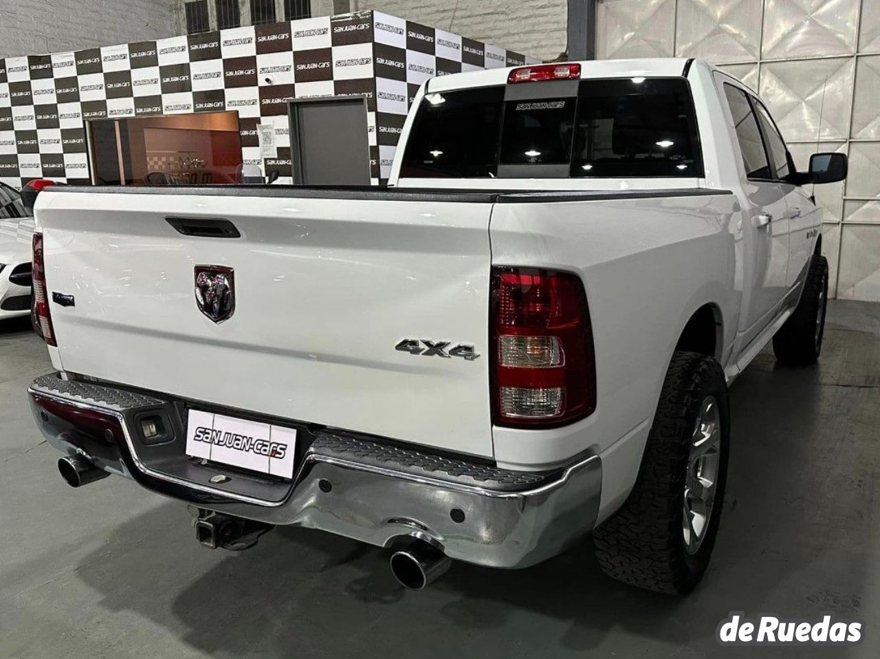 RAM 1500 Usada en San Juan, deRuedas