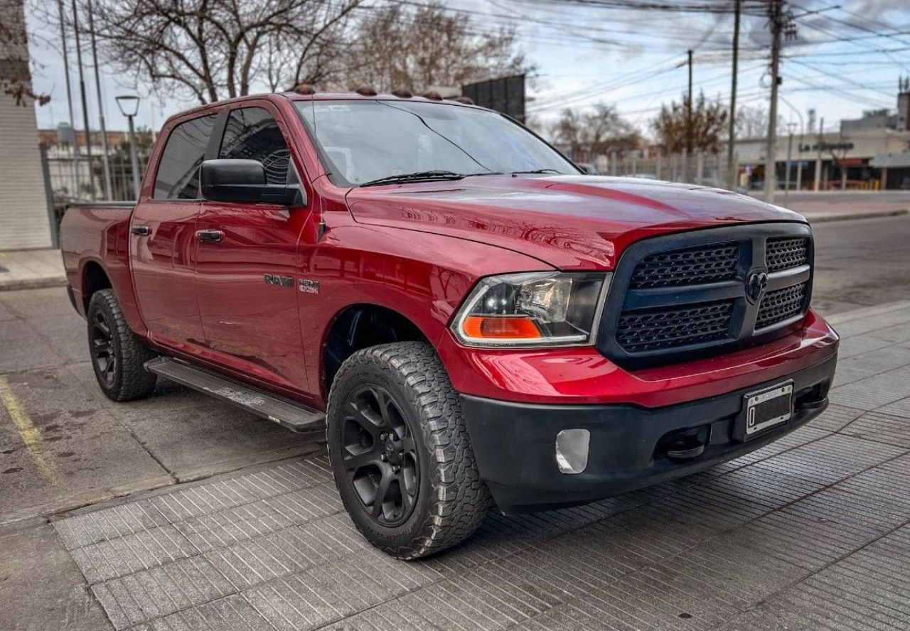 RAM 1500 Usada en Mendoza, deRuedas