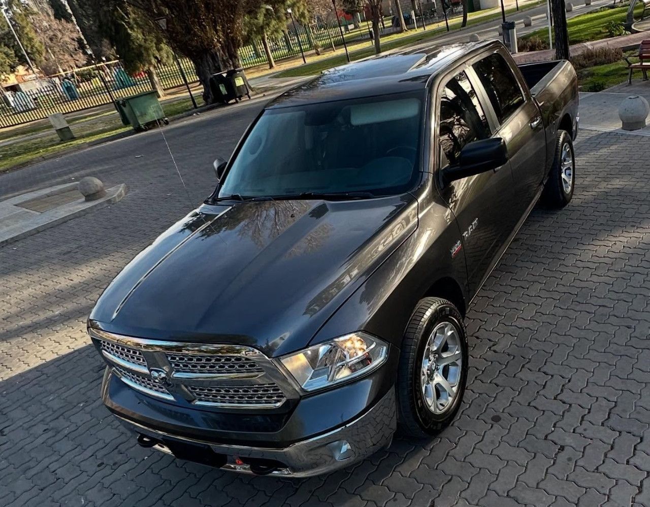 RAM 1500 Usada Financiado en Mendoza, deRuedas