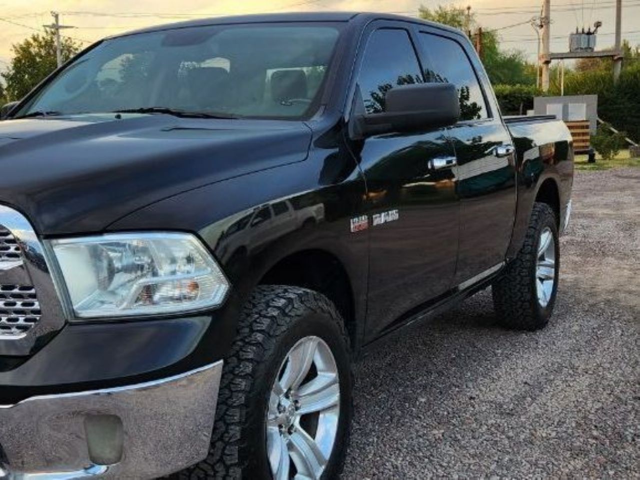 RAM 1500 Usada en Mendoza, deRuedas