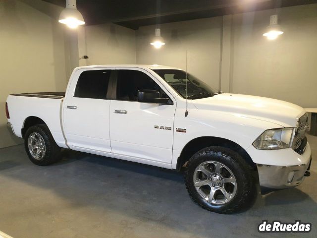 RAM 1500 Usada en Mendoza, deRuedas